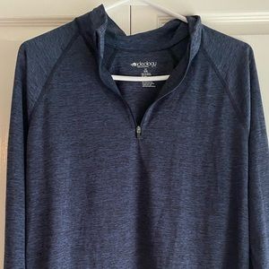 Ideaology xxl 1/4 zip active too.  Thumb holes at cuffs.  Gently used.